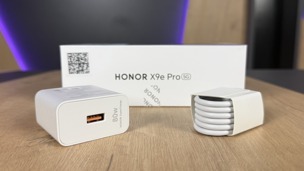 Адаптер питания и кабель HONOR X9e Pro